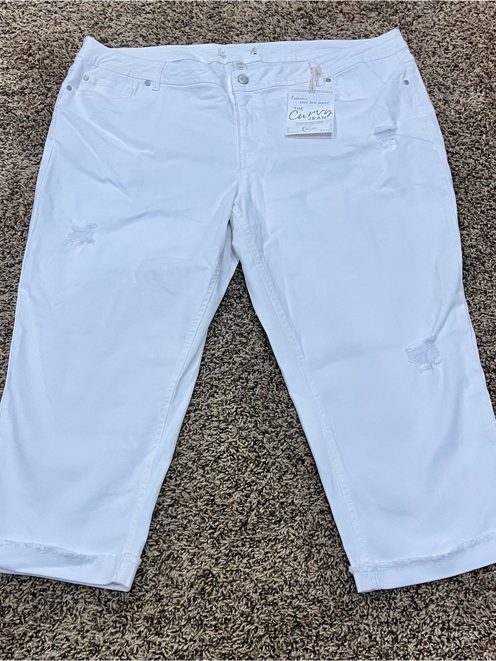 C Denim The Curvy Jean White Distressed Capri Jeans Women’s 22W Plus Size NWT